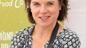 Photo of Ashley Cavers
