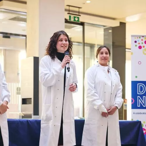 The Biofragment team pitching at the 2024 #StartedinOxford Demo Night event