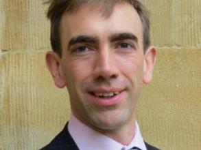 Photo of Mark S Thompson