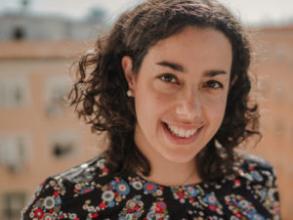 Photo of Sara Fernandez