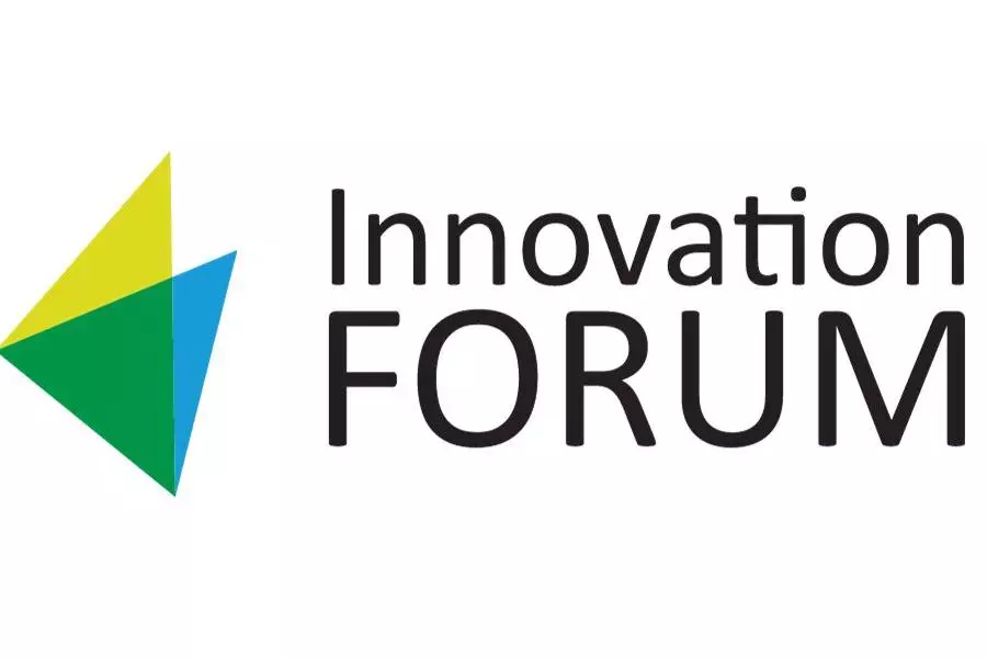 Innovation forum green triangle logo
